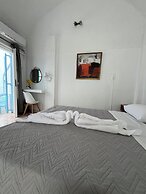 Stella Nomikou Apartments