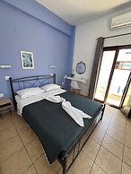 Stella Nomikou Apartments