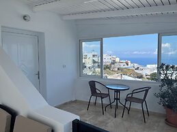 Stella Nomikou Apartments