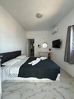 Stella Nomikou Apartments