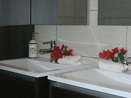 Hibiscus Beach House