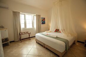 Hibiscus Beach House