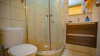 Hibiscus Beach House