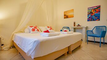 Hibiscus Beach House