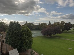 The Sycamore Guest House