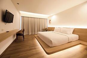 Welcome Plaza Hotel