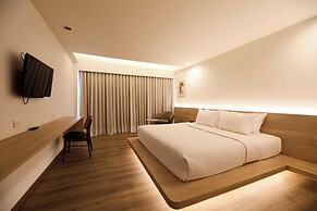 Welcome Plaza Hotel
