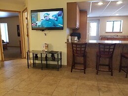 Amber's Inn & Suites