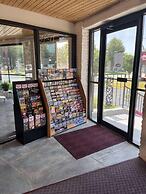 Amber's Inn & Suites