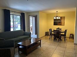 Amber's Inn & Suites