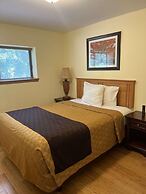 Amber's Inn & Suites
