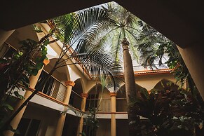 Sahara Hotel