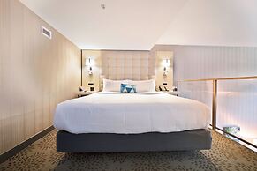 Hotel Blu Vancouver