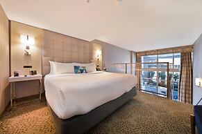 Hotel Blu Vancouver