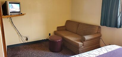 Olympic Inn & Suites