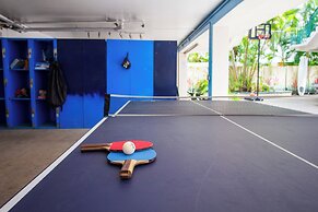 Waikiki Beachside Hostel