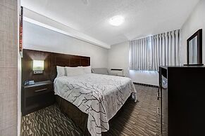 Deluxe Inn