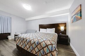 Deluxe Inn