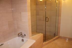 Ice House Suites and Condominiums