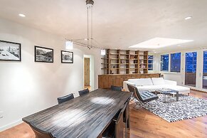 Ice House Suites and Condominiums