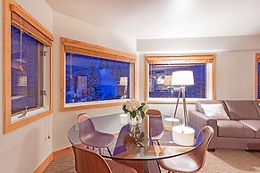 Ice House Suites and Condominiums