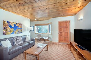 Ice House Suites and Condominiums