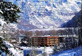 Ice House Suites and Condominiums