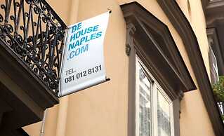BeHouse Naples Room and Breakfast
