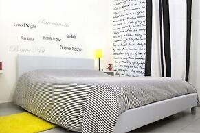 BeHouse Naples Room and Breakfast