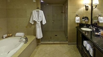 Private Residences at the Atlantic Resort and Spa