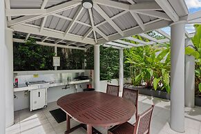 The Oasis Apartments