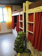 Pastora Suites & Hostel