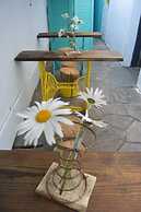 Pastora Suites & Hostel