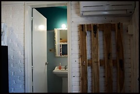 Pastora Suites & Hostel