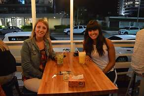 Pastora Suites & Hostel