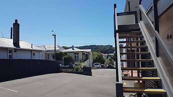 88 Wallace Court Motel