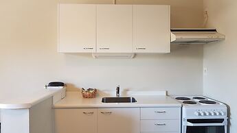 88 Wallace Court Motel