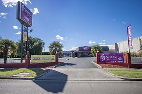 Sunshine Motor Inn