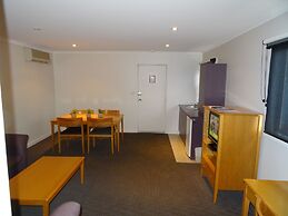 Sunshine Motor Inn