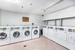 Toronto Furnished Living