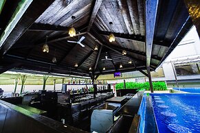 The Gold Beach Resort