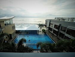 The Gold Beach Resort