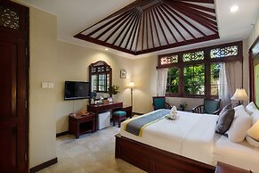 Royal Hotel and Villa Bali