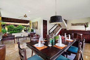 Royal Hotel and Villa Bali