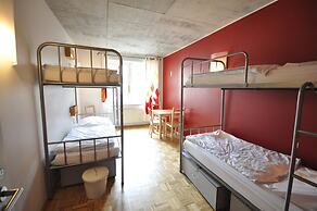 Five Elements Hostel