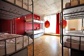 Five Elements Hostel