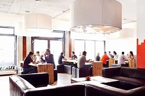 Five Elements Hostel