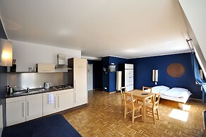 Five Elements Hostel