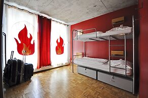 Five Elements Hostel