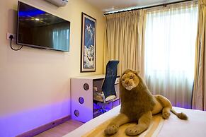 Royal Penguin Boutique Hotel & Spa